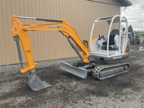 mustan 3503 mini excavator|Mustang ME3503 excavator specs (2009 .